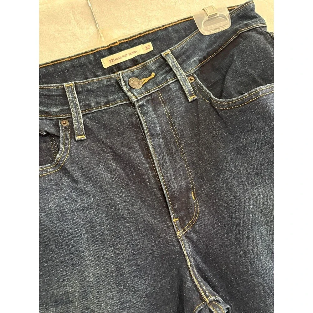 Women's LEVI STRAUSS & CO 721 High Rise Skinny Jeans - Size 30